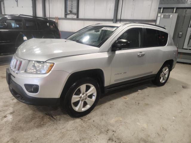 Jeep Compass 2014, VIN 1C4NJDEB4ED734418, 3/5