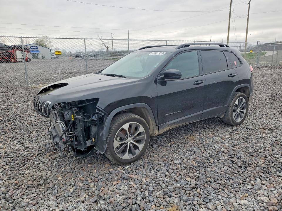 Jeep Cherokee 2021, VIN 1C4PJMDX1MD215783, 3/5