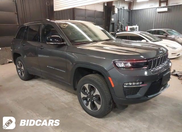 Jeep Grand Cherokee 4xe 2023, VIN 1C4RJYB60PC582226, 2/5