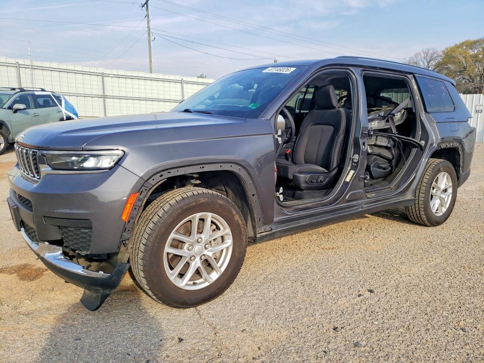 Jeep Grand Cherokee 2022, VIN 1C4RJYC67N8716910, 2/5
