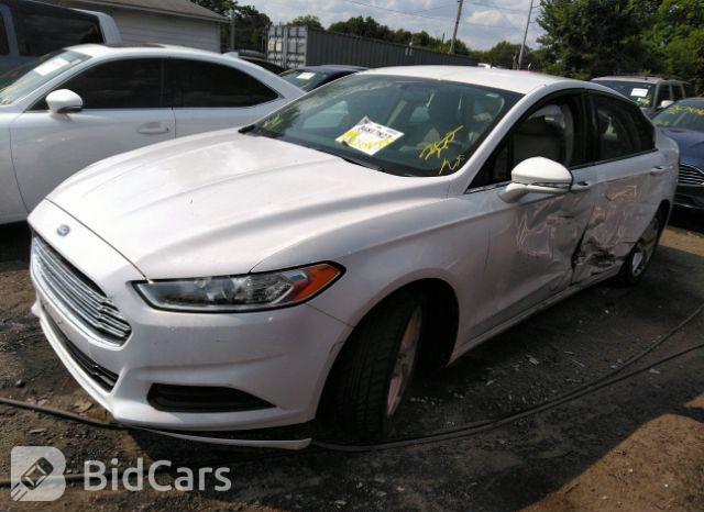 Ford Fusion 2015, VIN 1FA6P0H71F5104960, 2/5