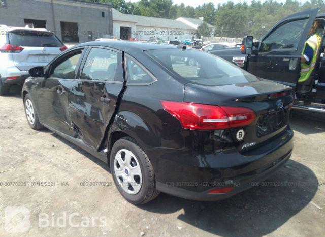Ford Focus 2017, VIN 1FADP3E25HL212160, 3/21