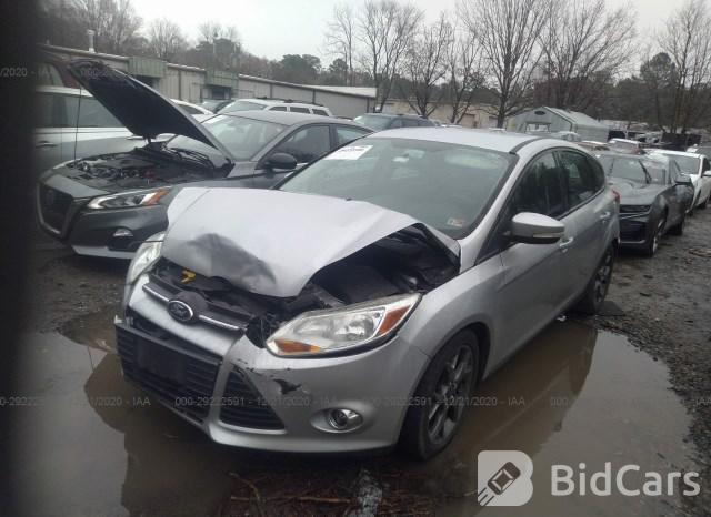 Ford Focus 2014, VIN 1FADP3K22EL337438, 2/5