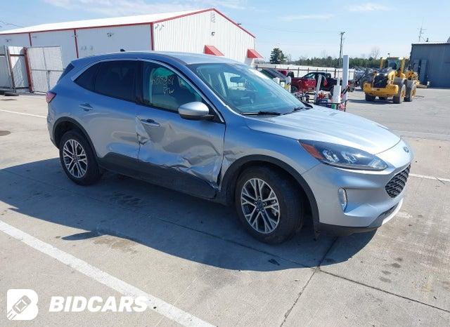 Ford Escape 2021, VIN 1FMCU0F69MUA15152, 2/5