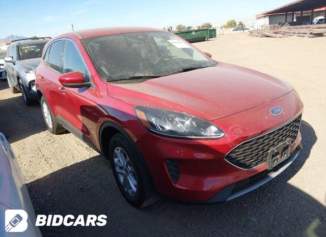 Ford Escape 2020, VIN 1FMCU9BZ3LUC09548, 2/5