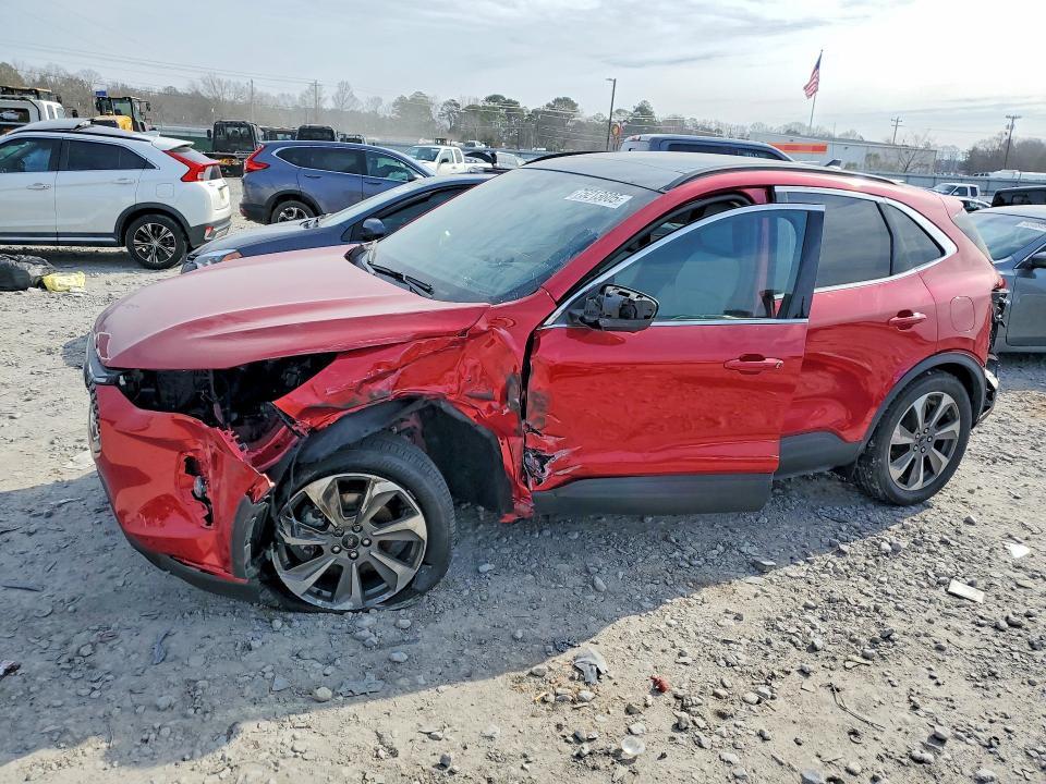 Ford Escape 2022, VIN 1FMCU9DZ8NUA39008, 3/5