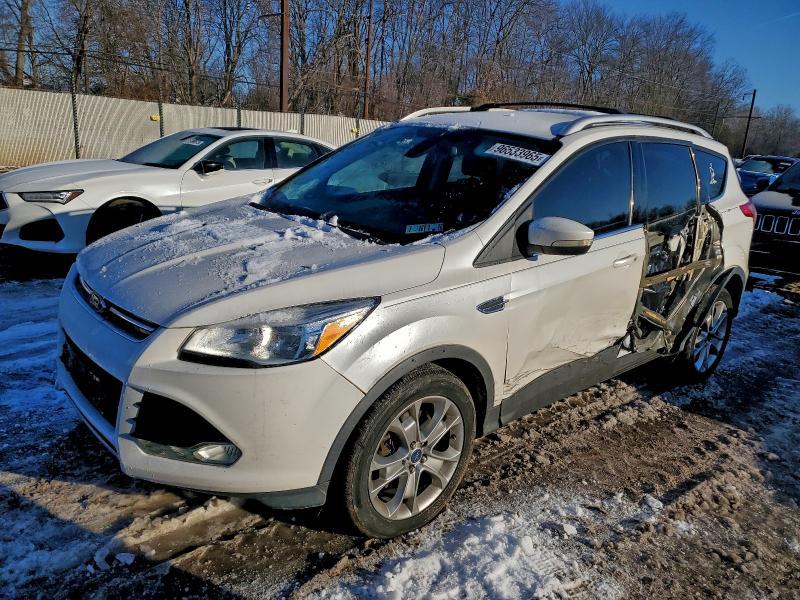 Ford Escape 2014, VIN 1FMCU9G99EUC11820, 18/21