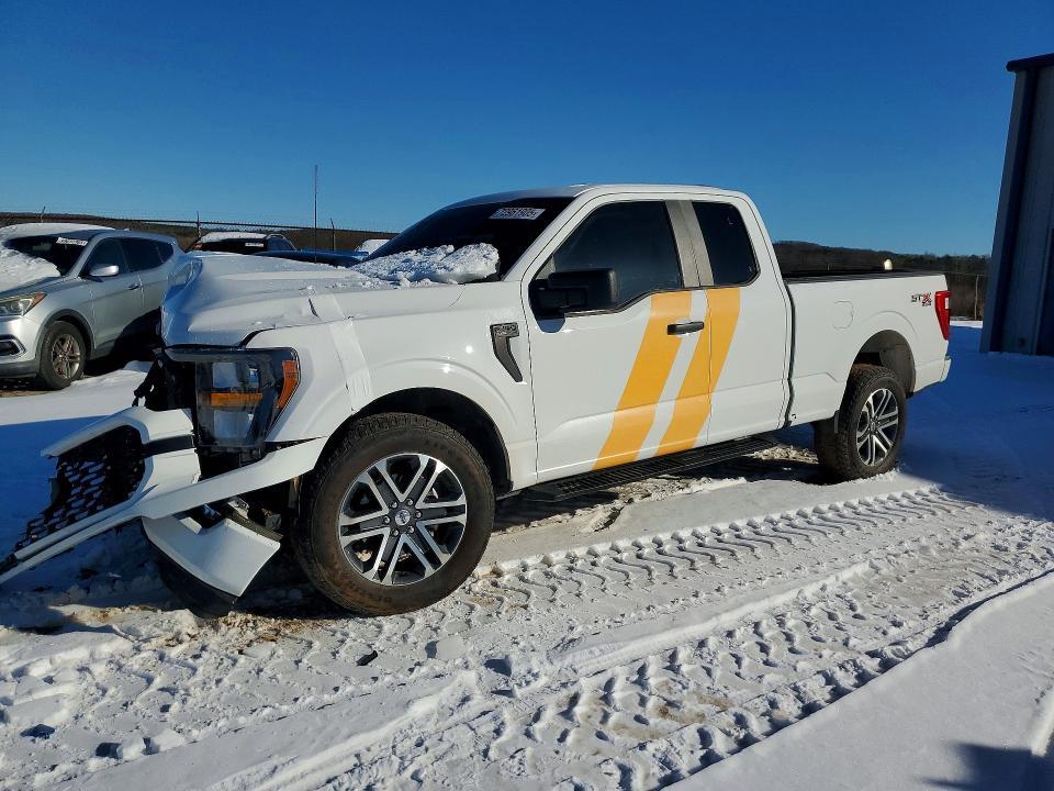 Ford F-150 2022, VIN 1FTFW1E58NFA52984, 3/5