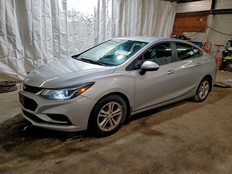 Chevrolet Cruze 2018, VIN 1G1BC5SM8J7205077, 3/5
