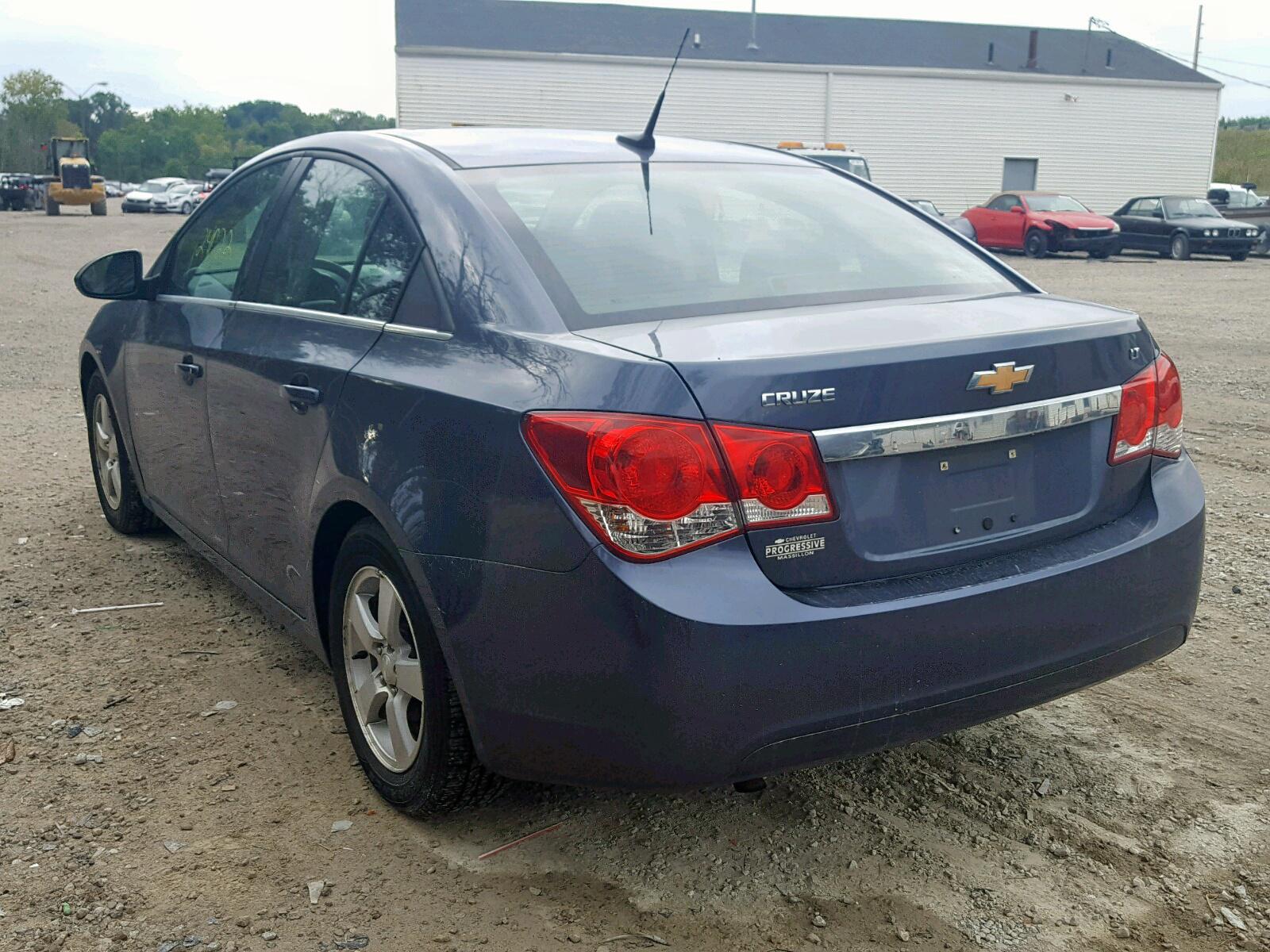 Chevrolet Cruze 2013, VIN 1G1PC5SB8D7286624, 3/5