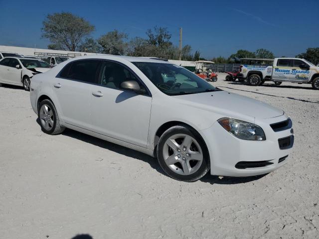 Chevrolet Malibu 2011, VIN 1G1ZB5E19BF187411, 4/21