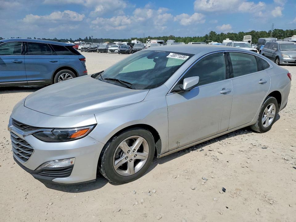 Chevrolet Malibu 2022, VIN 1G1ZD5ST0NF131278, 2/11