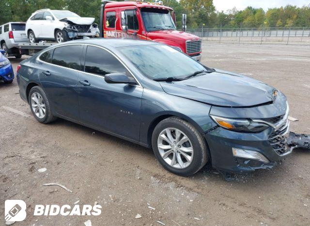 Chevrolet Malibu 2019, VIN 1G1ZD5ST2KF184379, 1/5