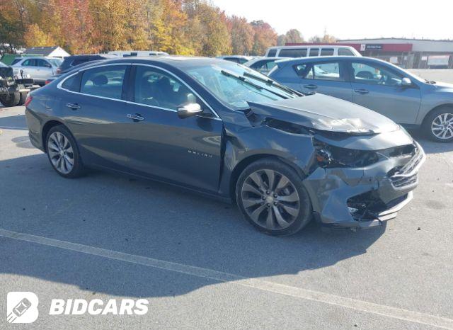 Chevrolet Malibu 2018, VIN 1G1ZF5SU0JF263888, 3/5