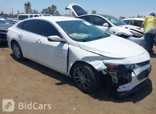 Chevrolet Malibu 2019, VIN 1G1ZG5ST5KF208178, 3/5