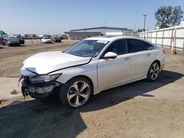Honda Accord 2018, VIN 1HGCV3F16JA002090, 3/5