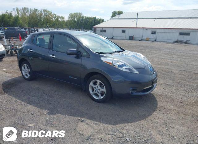 Nissan Leaf 2013, VIN 1N4AZ0CP5DC404991, 3/5