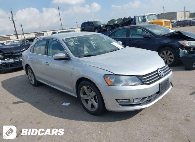 Volkswagen Passat 2014, VIN 1VWAP7A32EC027513, 1/5