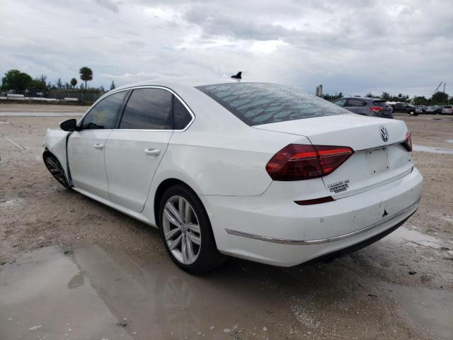 Volkswagen Passat 2018, VIN 1VWBA7A30JC027123, 3/5