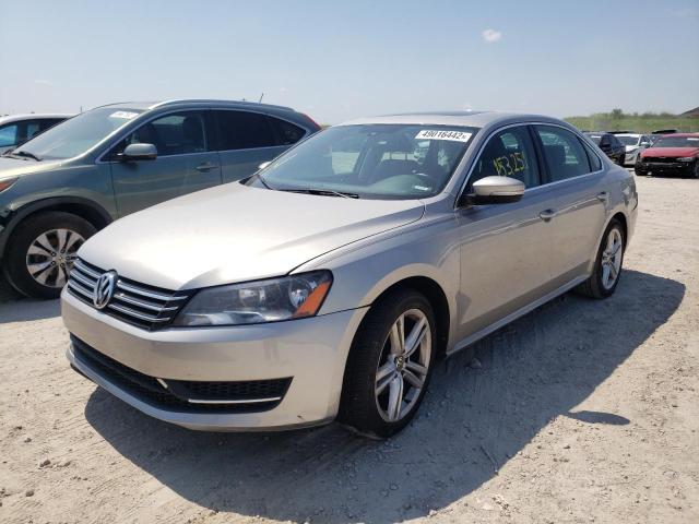 Volkswagen Passat 2014, VIN 1VWBS7A3XEC070452, 2/5