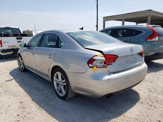 Volkswagen Passat 2014, VIN 1VWBS7A3XEC070452, 3/5