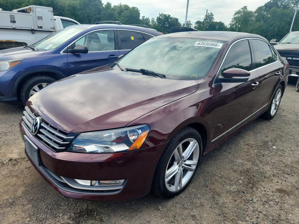 Volkswagen Passat 2013, VIN 1VWCN7A32DC095730, 2/5