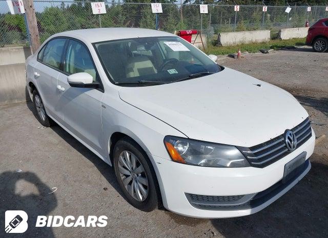 Volkswagen Passat 2013, VIN 1VWCN7A32DC095730, 4/5