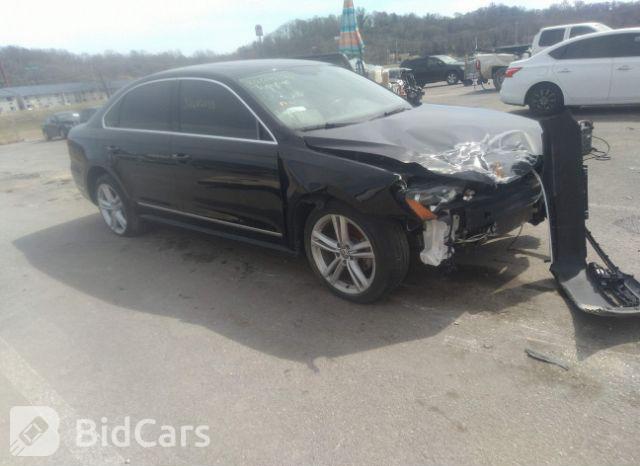 Volkswagen Passat 2013, VIN 1VWCN7A39DC118517, 1/5