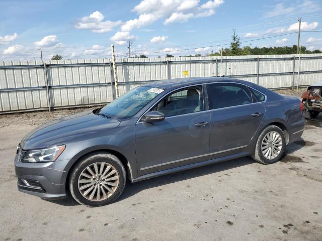 Volkswagen Passat 2017, VIN 1VWGT7A3XHC075710, 6/10