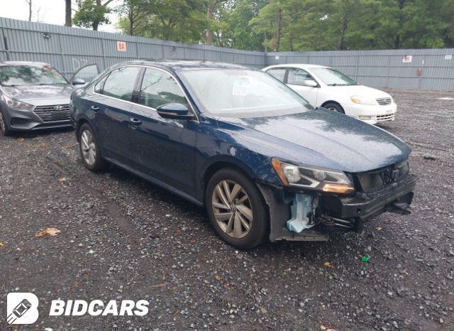 Volkswagen Passat 2017, VIN 1VWGT7A3XHC075710, 7/10