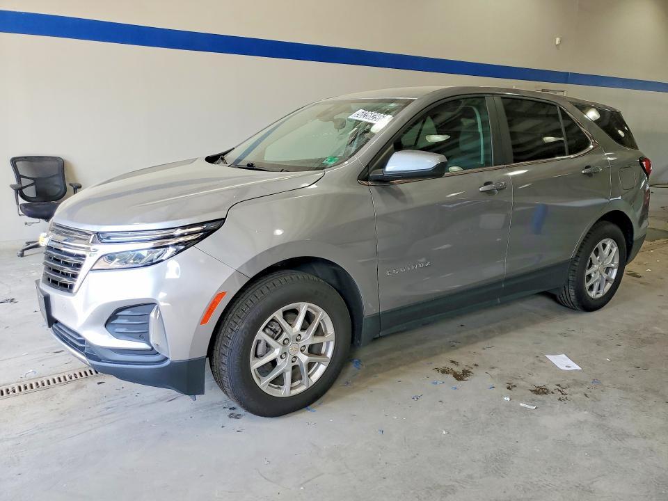 Chevrolet Equinox 2022, VIN 2GNAXUEV8N6143277, 2/5