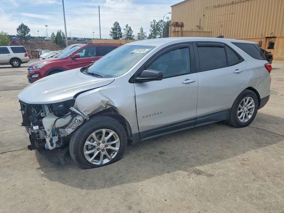 Chevrolet Equinox 2022, VIN 2GNAXUEV8N6143277, 4/5