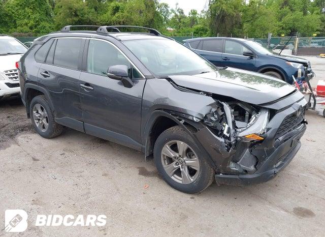 Toyota RAV4 2022, VIN 2T3A1RFV1NW298845, 2/5