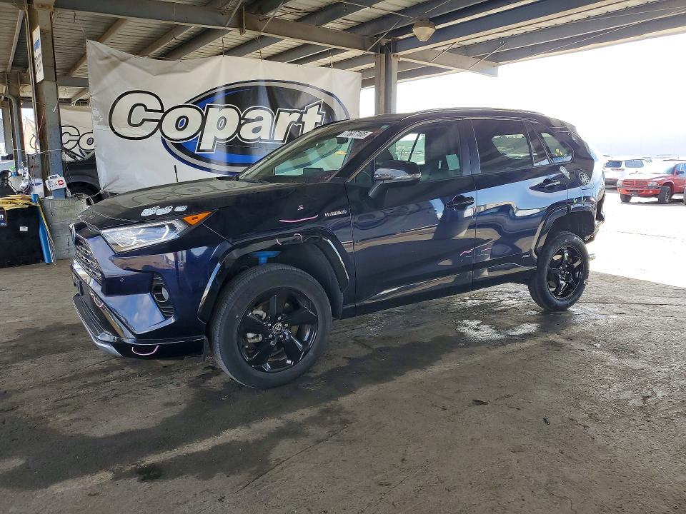 Toyota RAV4 2020, VIN 2T3F1RFV3LW128487, 3/5