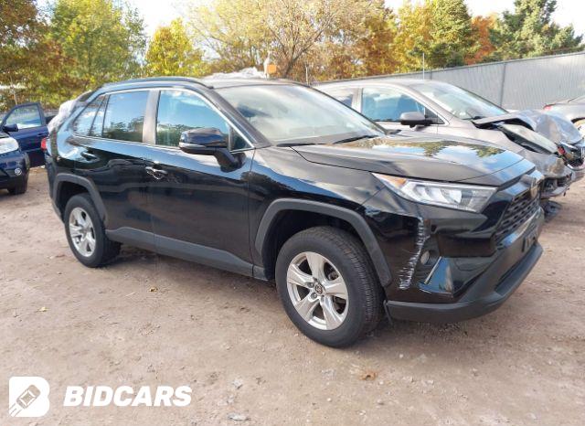 Toyota RAV4 2020, VIN 2T3RWRFV4LW061638, 1/5