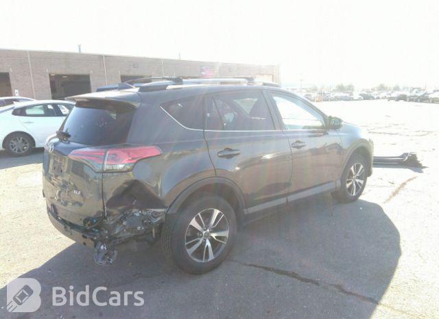 Toyota RAV4 2017, VIN 2T3WFREV0HW388811, 4/5