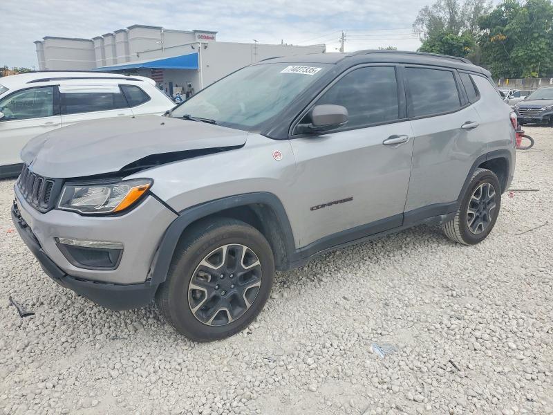 Jeep Compass 2020, VIN 3C4NJCBB1LT105401, 3/5