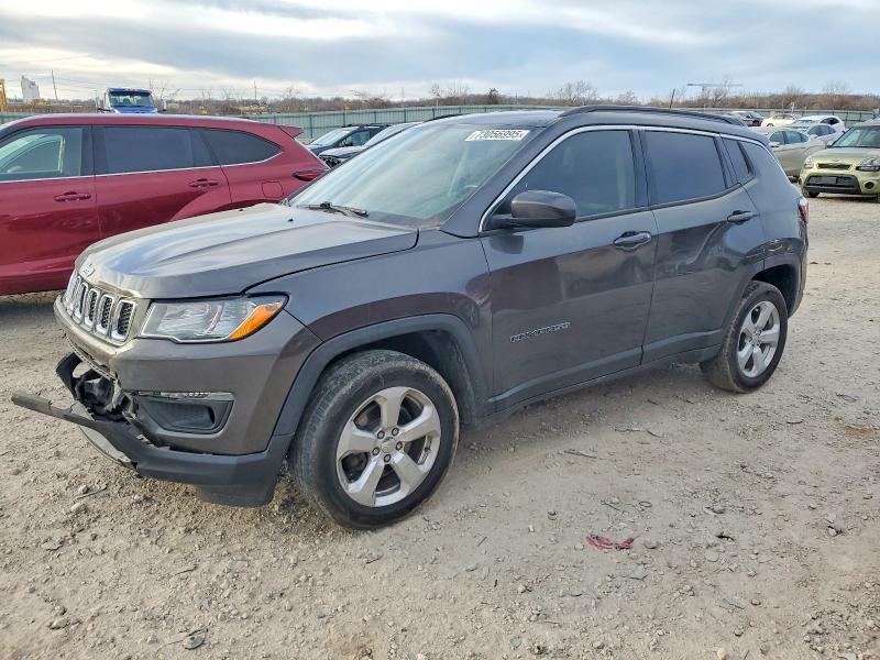 Jeep Compass 2018, VIN 3C4NJDDB1JT144750, 1/5