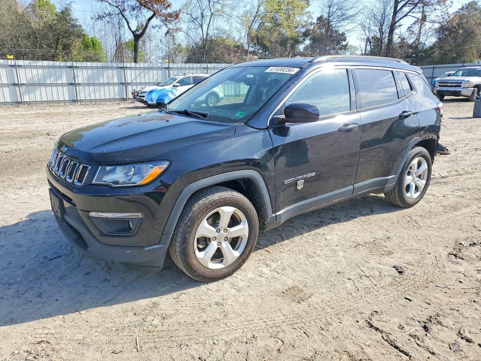 Jeep Compass 2018, VIN 3C4NJDDB1JT144750, 5/5