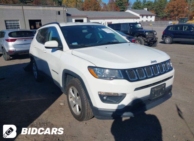 Jeep Compass 2020, VIN 3C4NJDDB8LT195570, 3/5