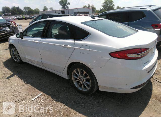 Ford Fusion 2017, VIN 3FA6P0H78HR186346, 3/5