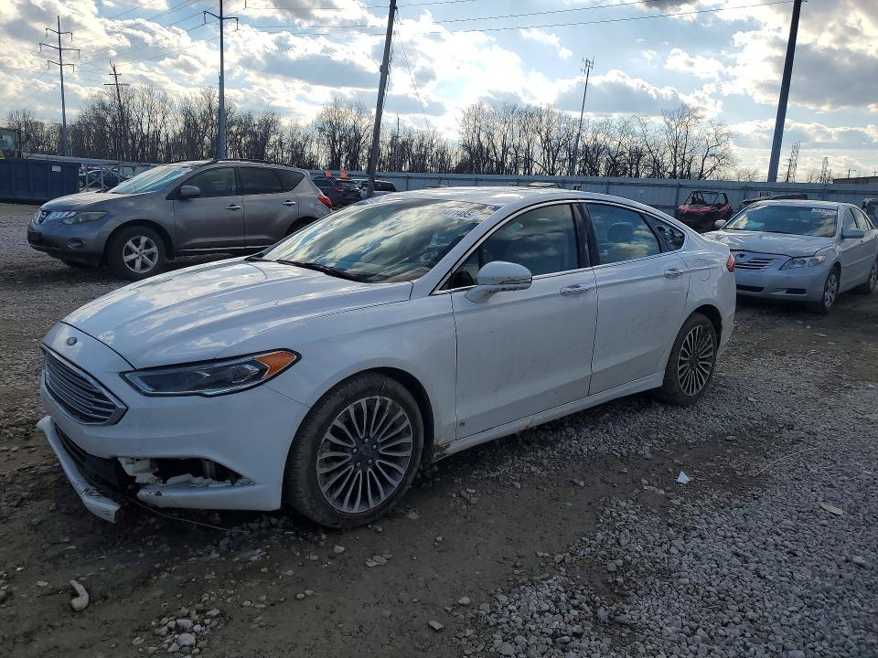 Ford Fusion 2018, VIN 3FA6P0LU0JR169866, 2/5
