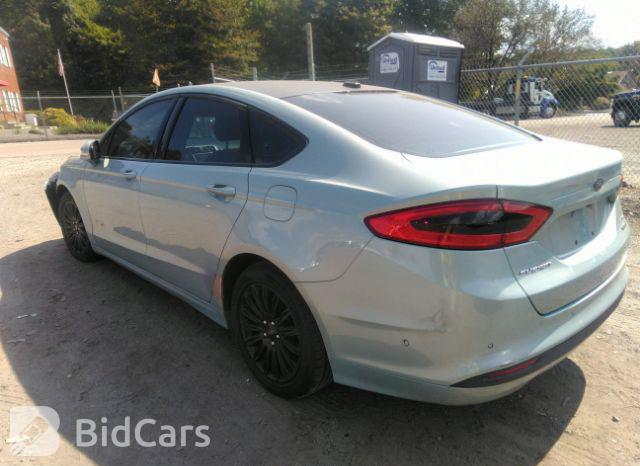 Ford Fusion 2014, VIN 3FA6P0LU6ER197130, 3/5