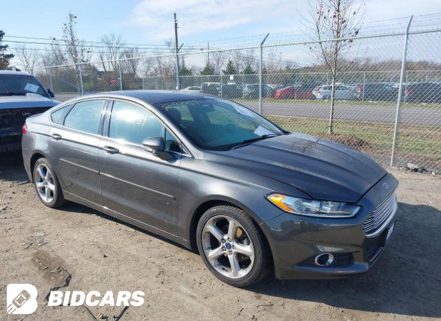 Ford Fusion 2017, VIN 3FA6P0LU8HR268297, 5/10