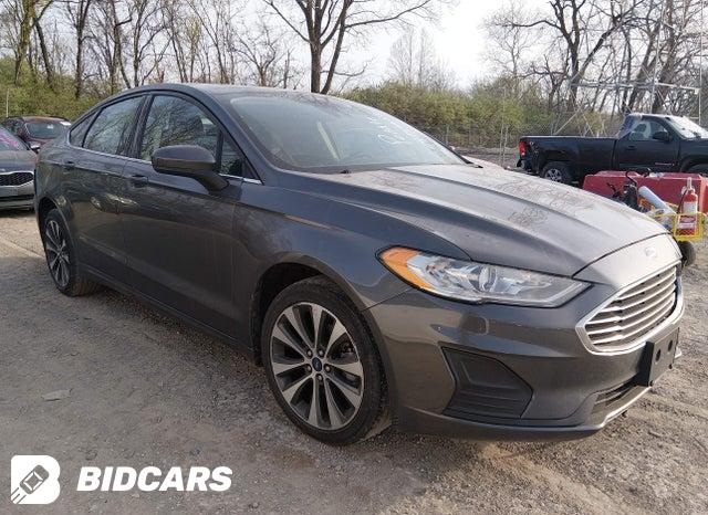 Ford Fusion 2019, VIN 3FA6P0MU4KR256007, 3/5
