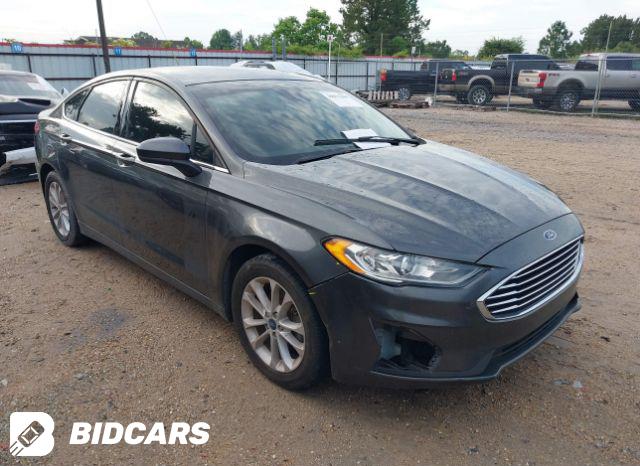 Ford Fusion 2019, VIN 3FA6P0MU8KR221695, 4/9