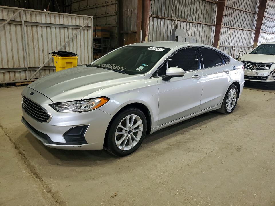 Ford Fusion 2020, VIN 3FA6P0MU9LR257865, 2/5