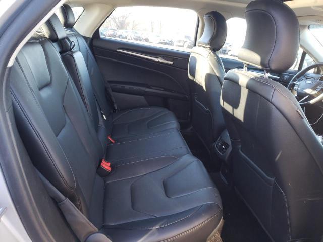 Ford Fusion 2019, VIN 3FA6P0SU1KR258428, 10/21