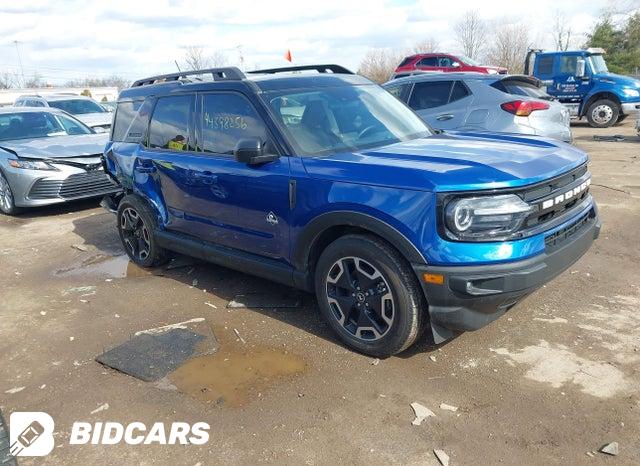 Ford Bronco Sport 2024, VIN 3FMCR9B64RRE09054, 2/5