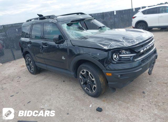 Ford Bronco Sport 2023, VIN 3FMCR9B69PRD67171, 2/5